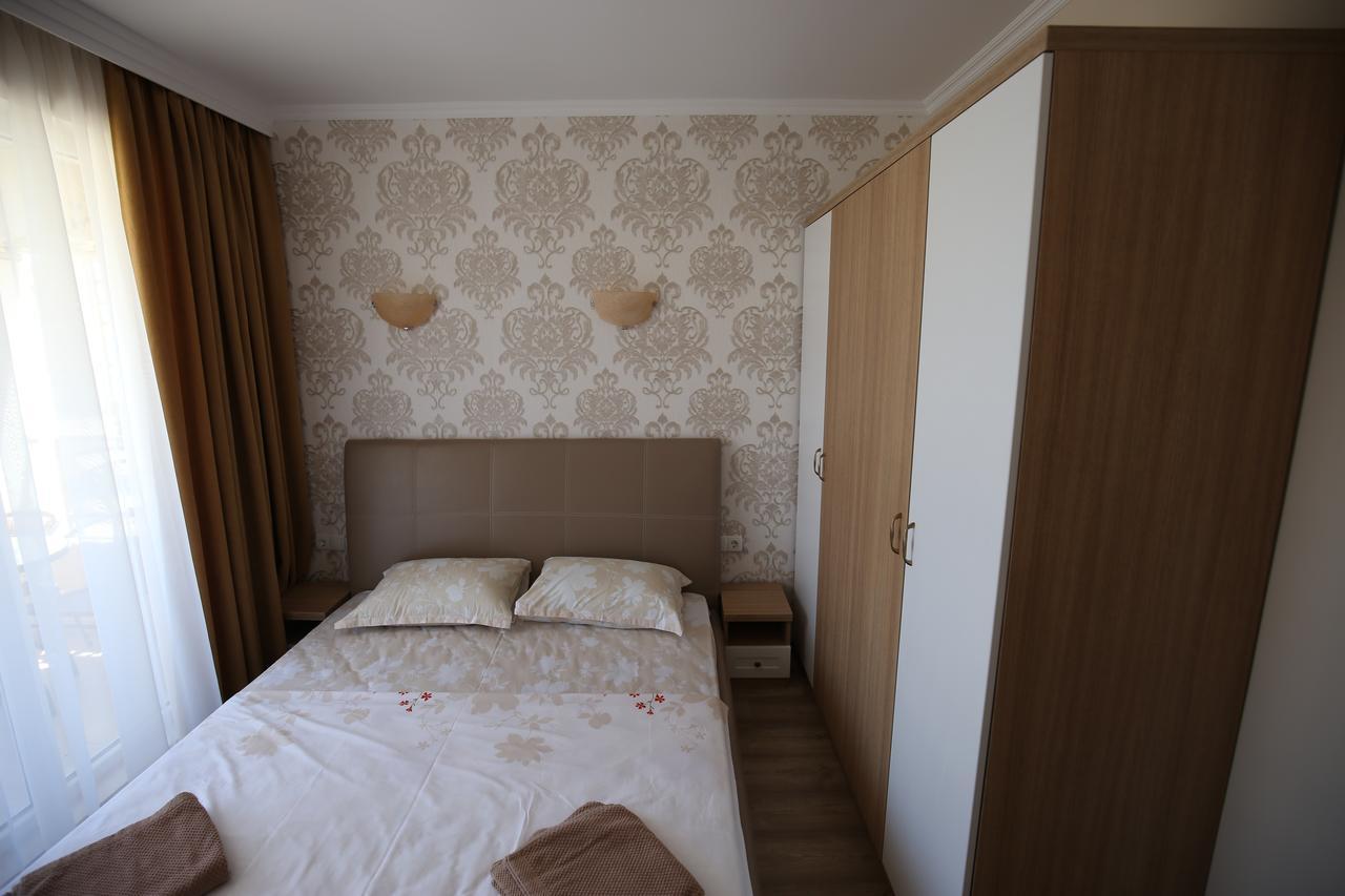 Apartments In Rif 3 Ravda Luaran gambar