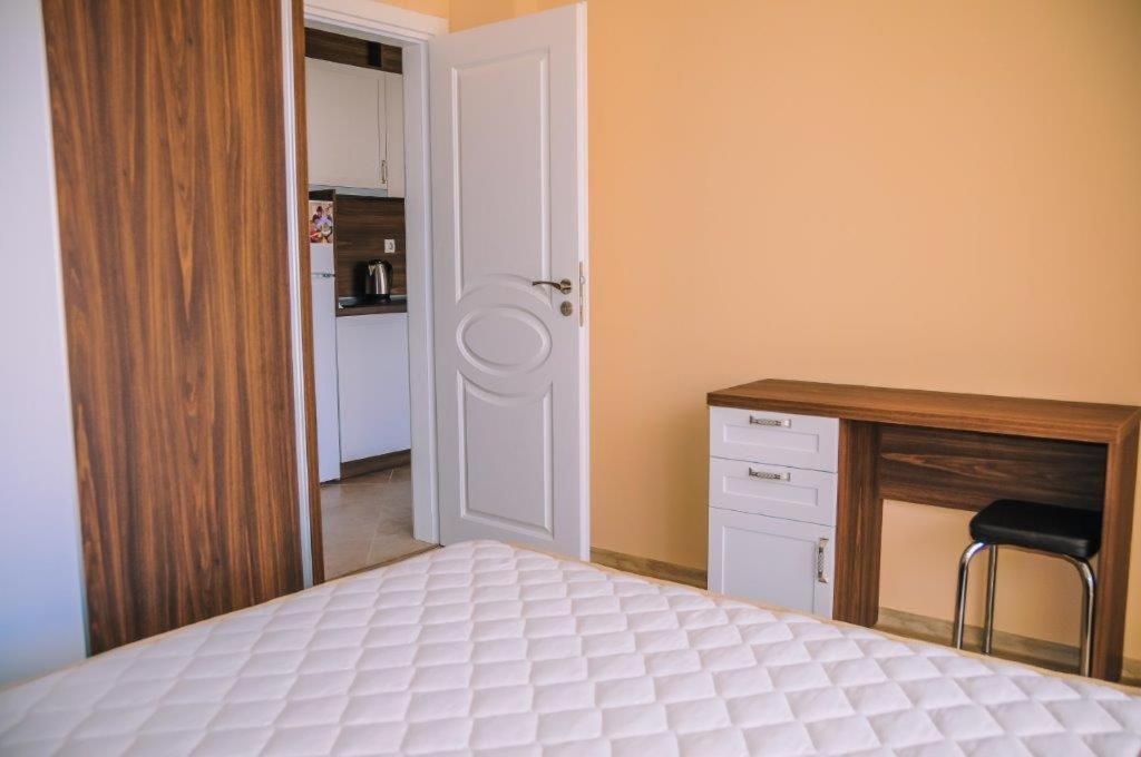 Apartments In Rif 3 Ravda Luaran gambar