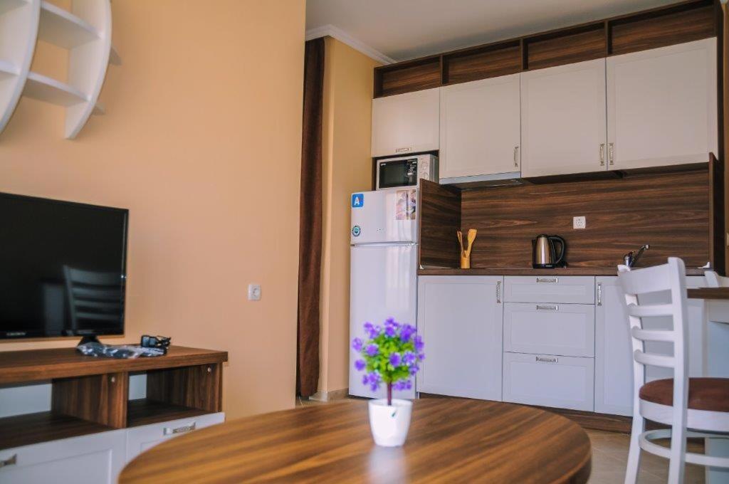 Apartments In Rif 3 Ravda Luaran gambar