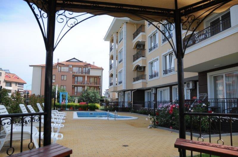 Apartments In Rif 3 Ravda Luaran gambar